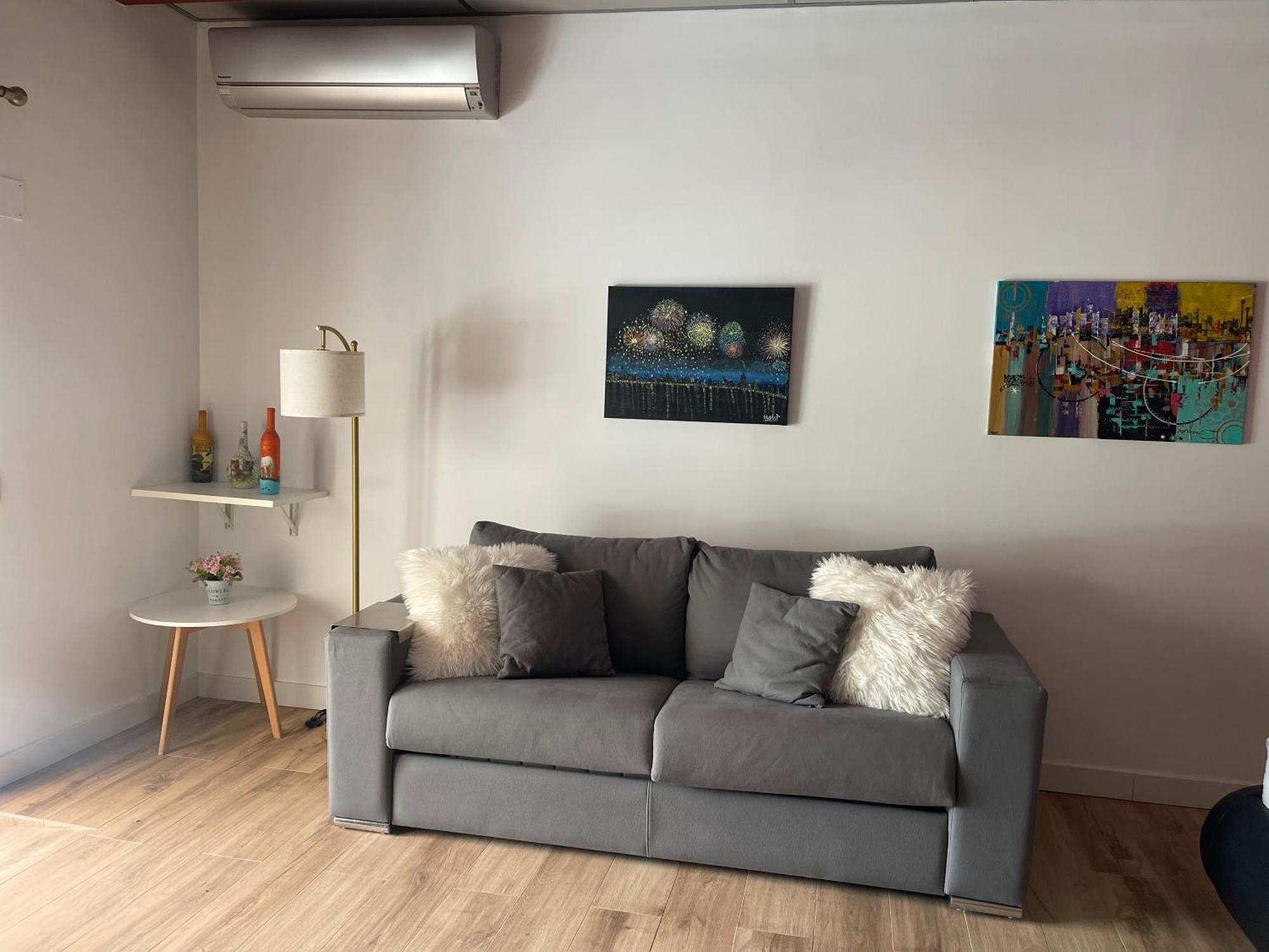 Suite Privada Frente A La Piscina Para 2 Personas Con Sofa Cama Para 2 Mas 4P No Es Casa Completa San Vicente Raspeig エクステリア 写真